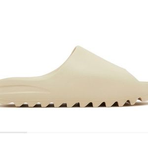 YEEZY SLIDES 'BONE' 2022 size 4